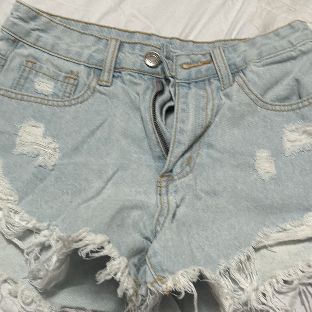 Trendy Light Blue Distressed Denim Shorts